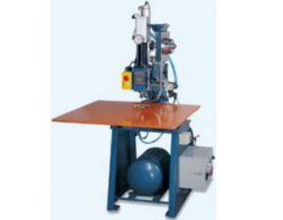 Riveting machine JS-732